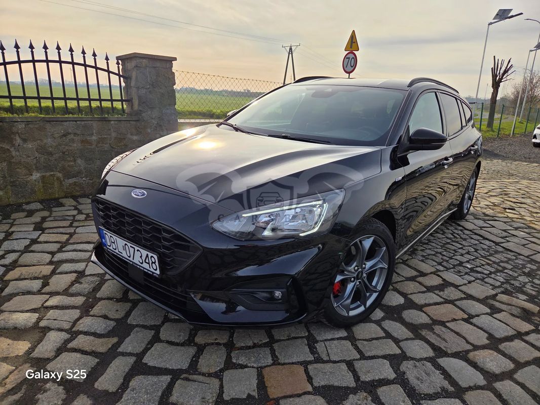 Ford Focus Mk4 1.0 EcoBoost Hybrid ST-LINE 2020