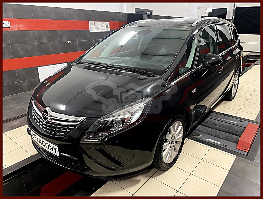 Opel Zafira C 1.4 T Cosmo 2012