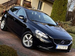 Volvo V40 II D3 Momentum 2015