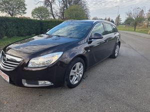 Opel Insignia A 1.4 T Edition S&S 2011