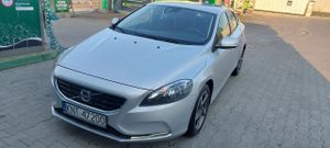 Volvo V40 II D2 2015