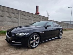 Jaguar XE 2.0 T R-Sport 2019