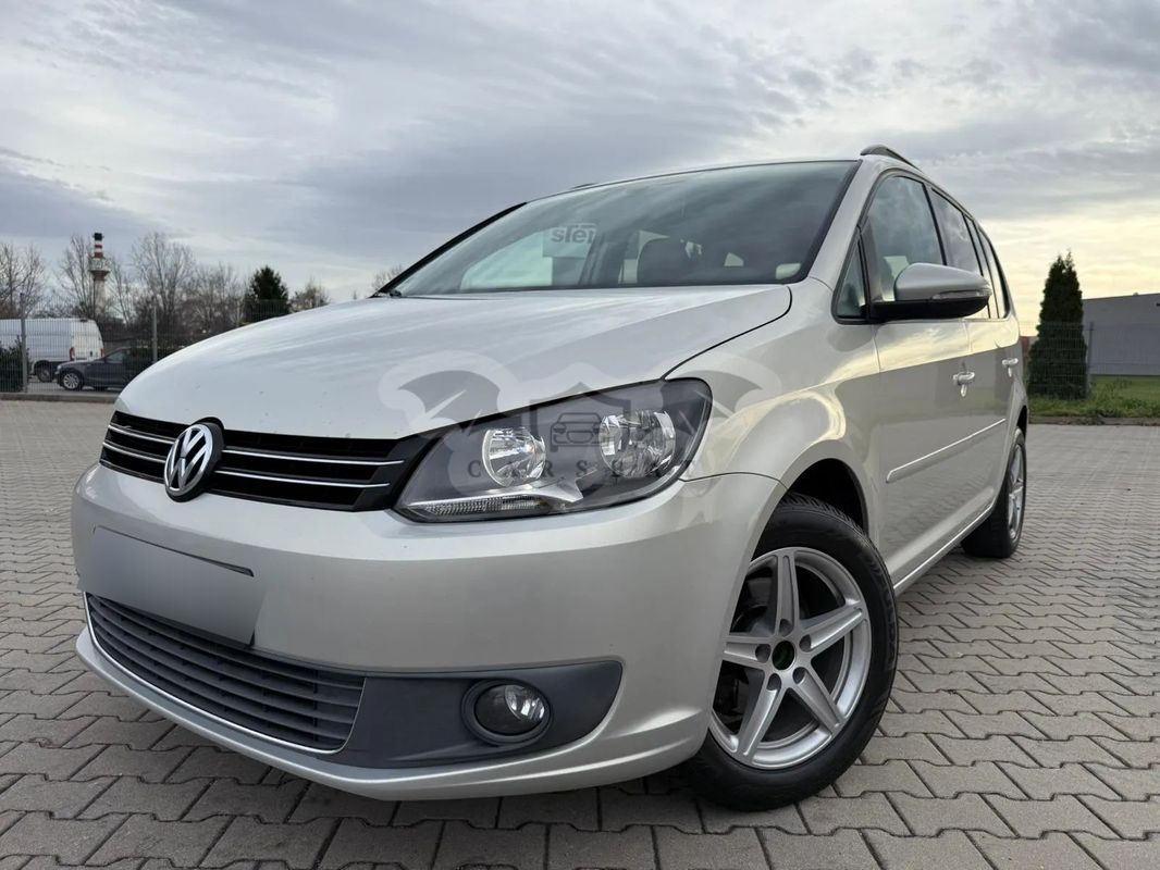 Volkswagen Touran II 1.6 TDI DPF BlueMotion Technology Comfortline 2012