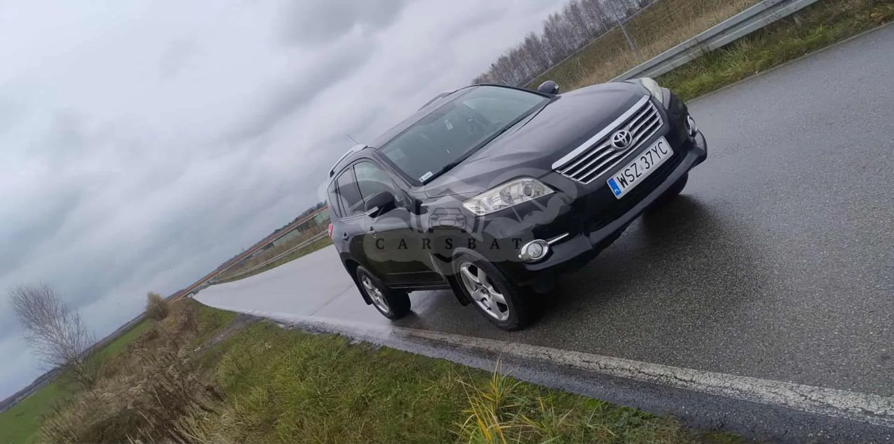 Toyota Rav4 III 2010