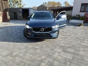 Volvo XC60 II B4 D AWD Geartronic Momentum Pro 2022