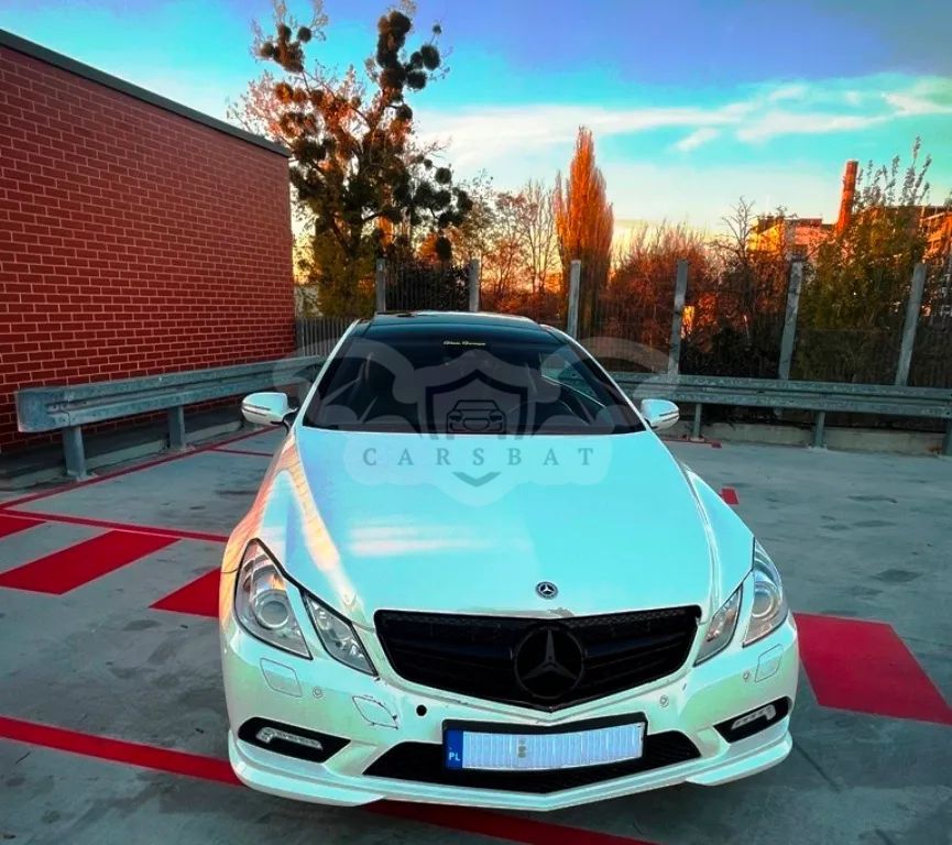 Mercedes-Benz E W212/W207 2009