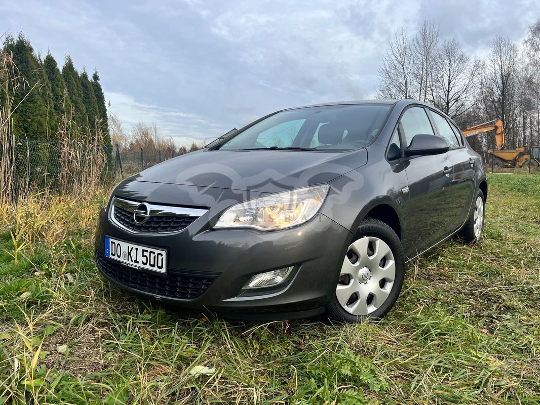 Opel Astra J 1.4 Edition 2010