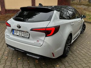 Toyota Corolla Seria E21 2.0 Hybrid Touring Sports GR Sport 2023