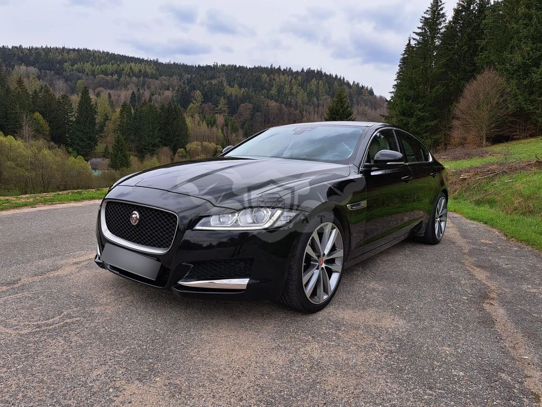 Jaguar XF X260 3.0 TDV6 300 Sport 2015