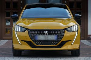 Peugeot 208 II PureTech 100 EAT8 GT 2023