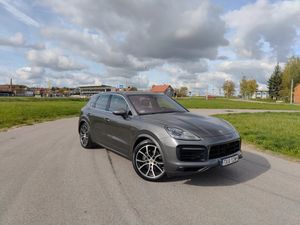 Porsche Cayenne III 2021