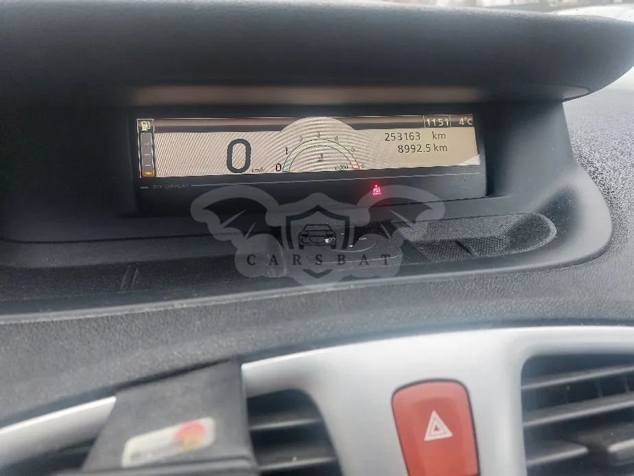 Renault Grand Scenic III dCi 160 FAP Dynamique 2009