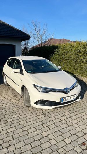 Toyota Auris II Hybrid 135 Active 2017