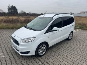 Ford Transit Courier 2018