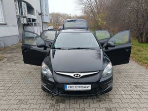 Hyundai i30 I i30cw 1.6 CRDi Edition Plus 2012
