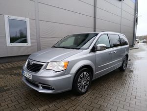 Lancia Voyager 2.8CRD S 2014