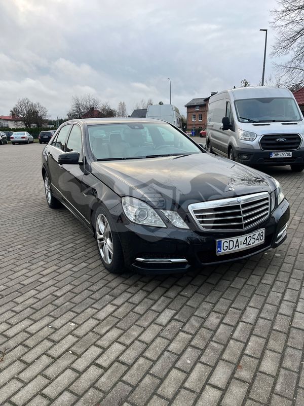 Mercedes-Benz E W212/W207 250 CDI BlueEff Avantgarde 2009