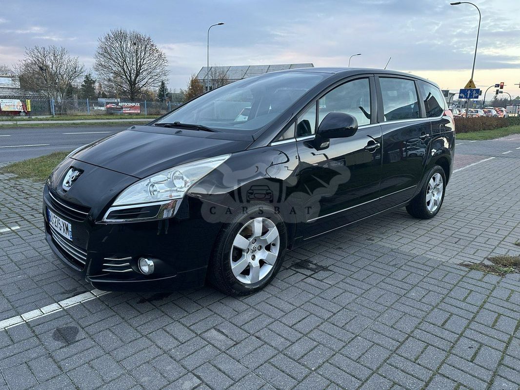 Peugeot 5008 I 2011