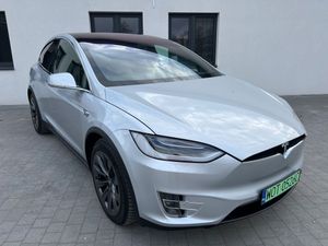 Tesla Model X 2017