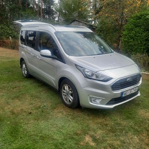 Ford Tourneo Connect II 1.5 EcoBlue Titanium PowerShift 2021