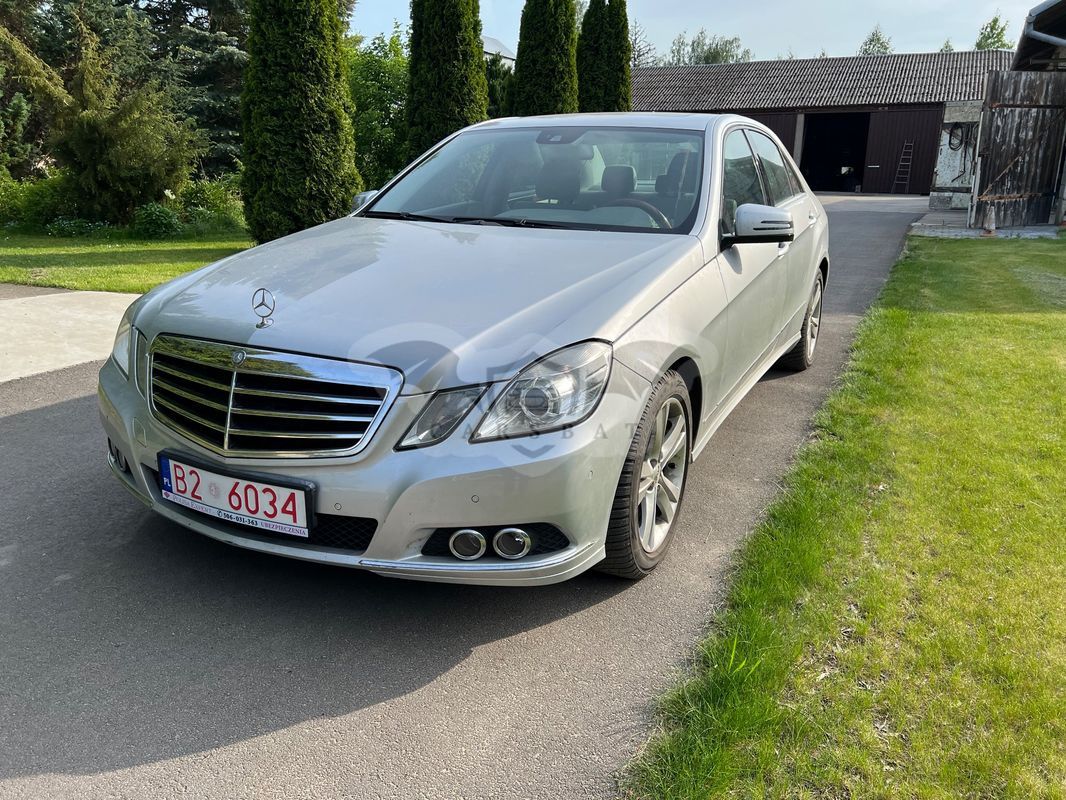 Mercedes-Benz E W212/W207 350 CGI BlueEFFICIENCY 7G-TRONIC Elegance 2009