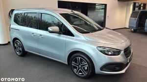 Mercedes-Benz T 180 d Progressive 2024