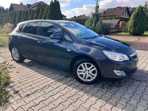 Opel Astra J 1.4 Turbo ENERGY 2010