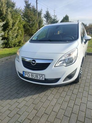 Opel Meriva II 1.4 T Enjoy 2011