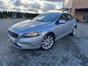 Volvo V40 II D2 Kinetic 2013