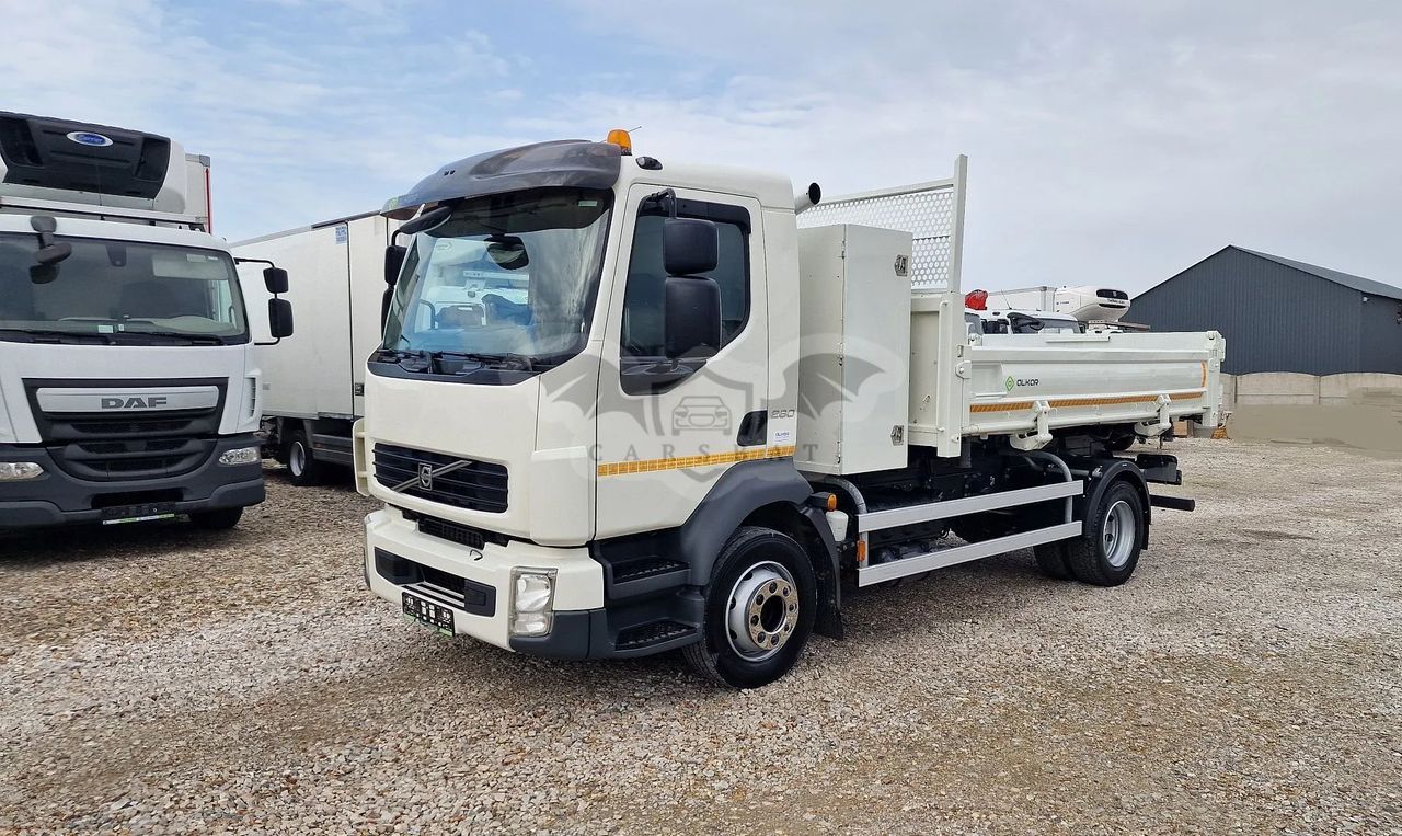 Volvo FL 2012