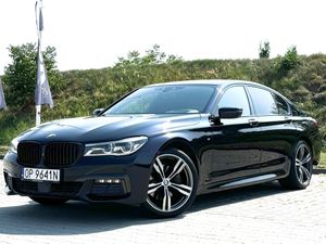 BMW 7 Series G11/12 730d xDrive 2017
