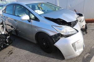 Toyota Prius III (Hybrid) Executive 2012