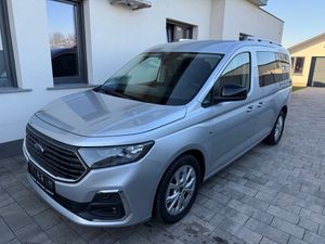 Ford Tourneo Connect III Grand 2.0 EcoBlue Titanium 2024