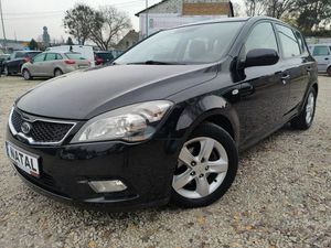 Kia Ceed I 2012