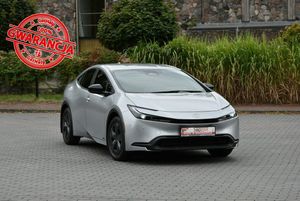 Toyota Prius V 2024