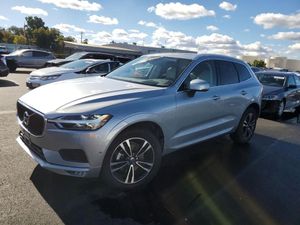 Volvo XC60 II T5 Geartronic Momentum 2018