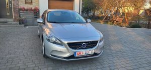 Volvo V40 II D2 Kinetic 2014