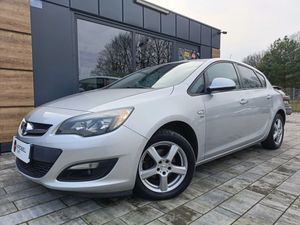 Opel Astra J 1.4 Turbo 2013
