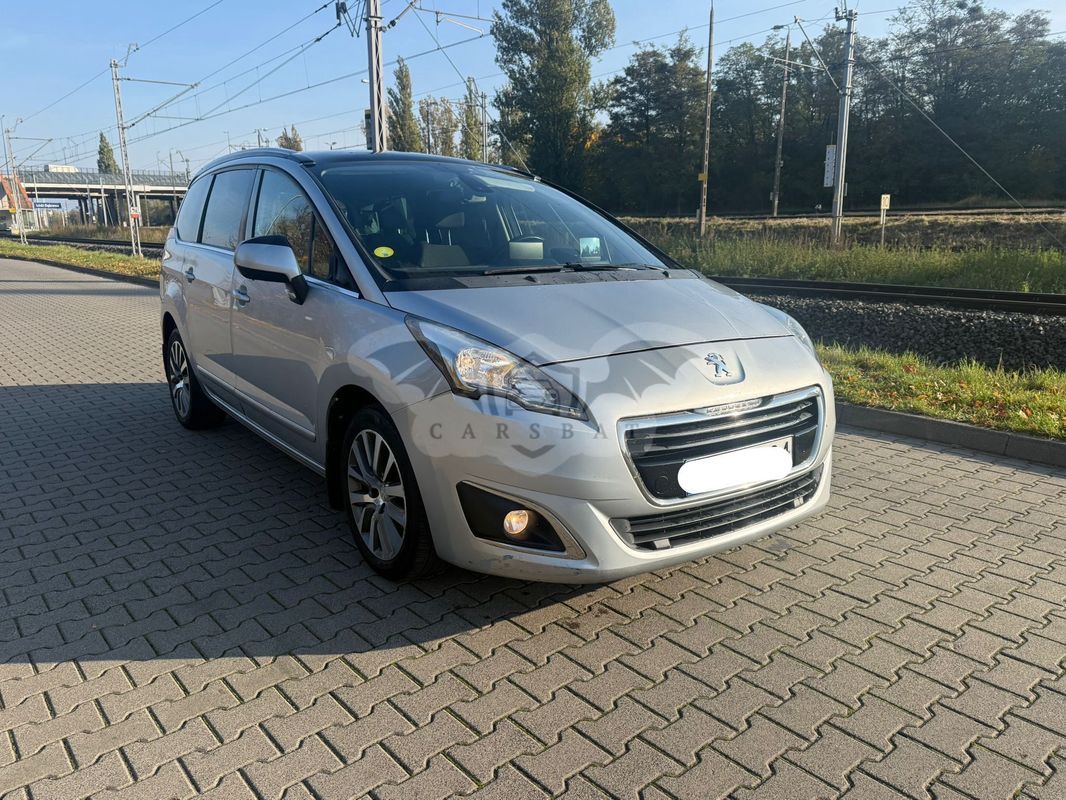 Peugeot 5008 I 2.0 HDi Allure 7os 2014