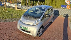 Peugeot iOn 2012