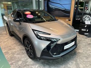 Toyota C-HR 2.0 PHEV Dynamic Force Executive 2025