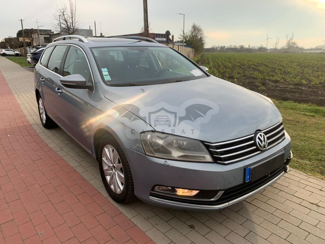 Volkswagen Passat B7 1.6 TDI BlueMotion Technology Trendline 2012