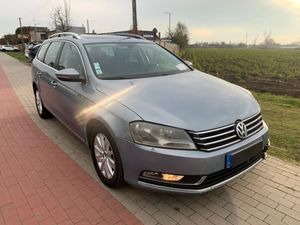Volkswagen Passat B7 1.6 TDI BlueMotion Technology Trendline 2012