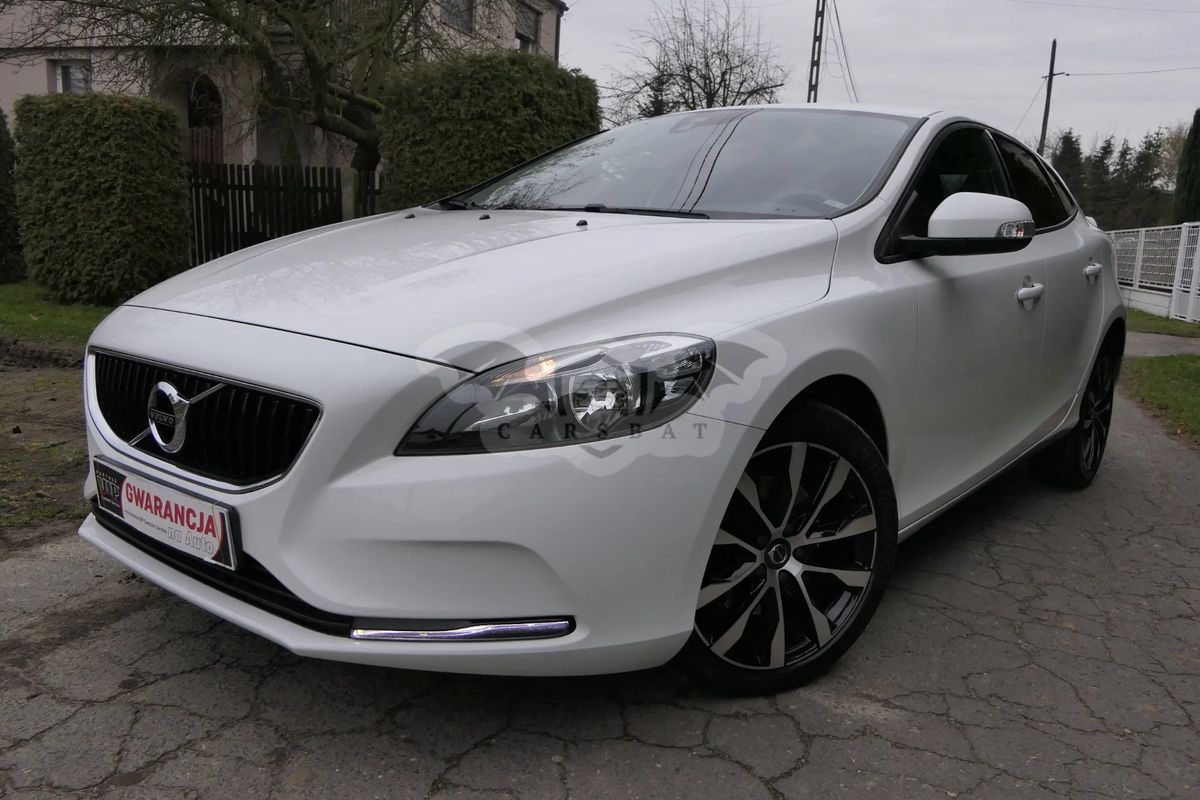 Volvo V40 II T2 Drive-E Momentum 2016