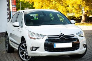 Citroën DS4 HDi 165 SoChic 2015