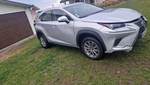 Lexus NX I 300h Business Edition 2018