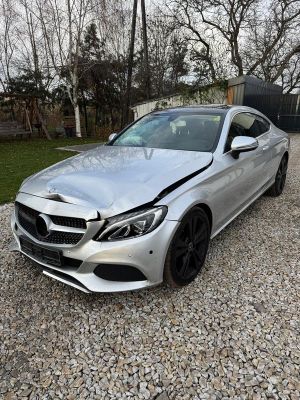 Mercedes-Benz C W205 220 (BlueTEC) d 7G-TRONIC 2016