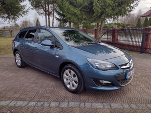 Opel Astra J 1.4 Turbo Exklusiv 2014
