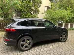 Porsche Cayenne III S Tiptronic S 2017