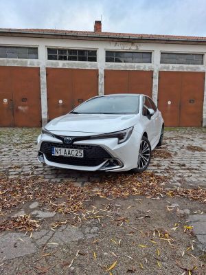 Toyota Corolla Seria E21 1.8 Hybrid Style 2024